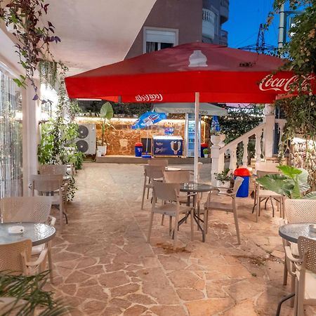 Hotel Elite Sarandë エクステリア 写真