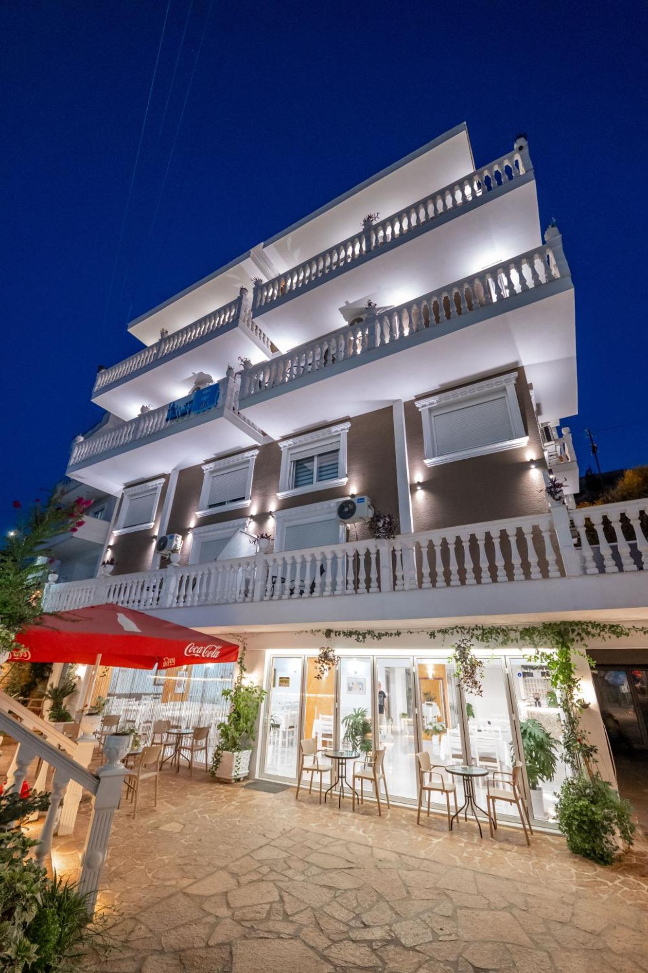 Hotel Elite Sarandë エクステリア 写真