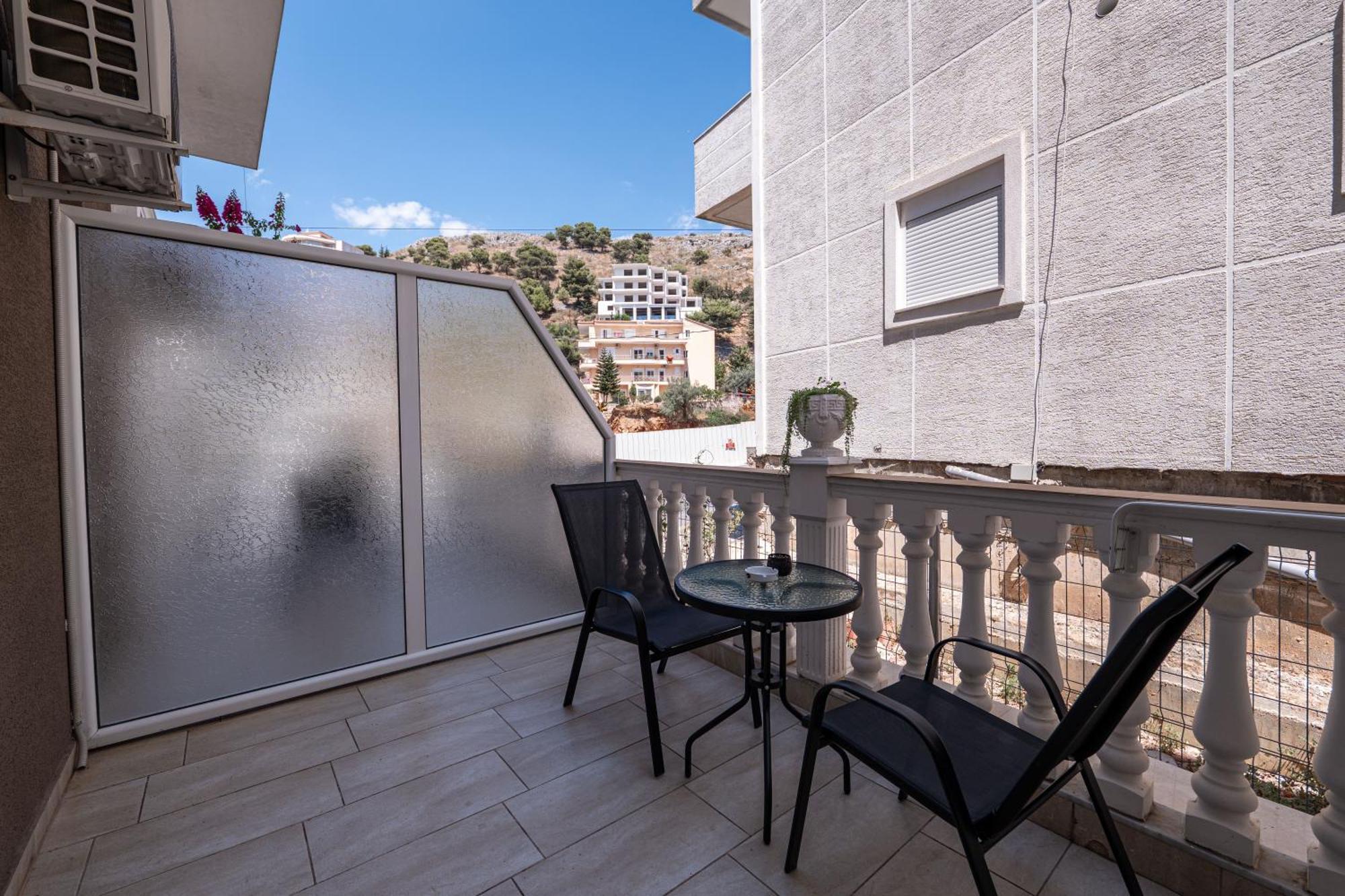 Hotel Elite Sarandë エクステリア 写真