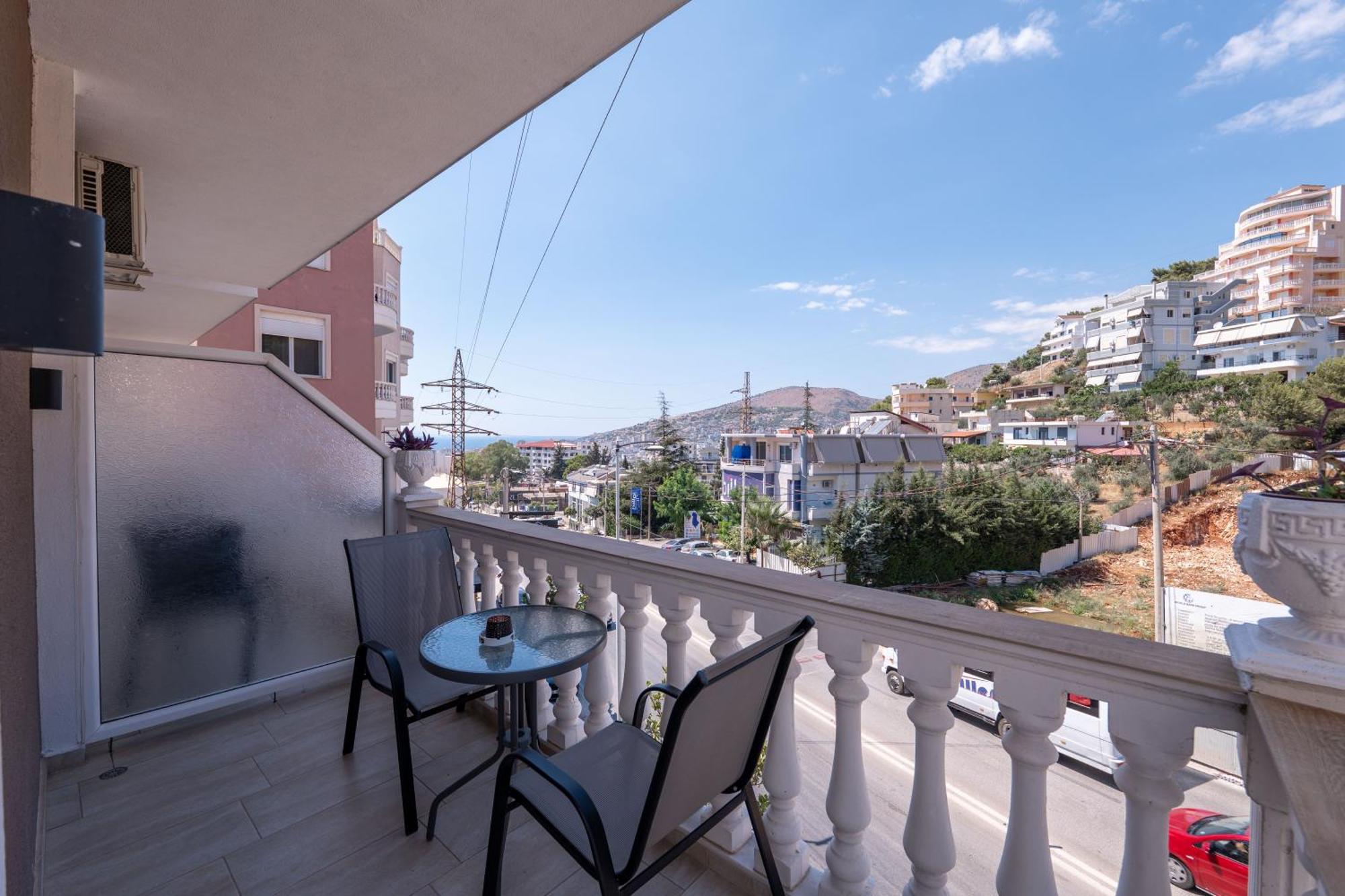 Hotel Elite Sarandë エクステリア 写真