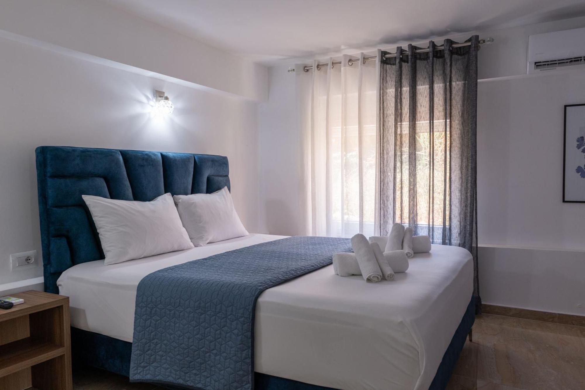 Hotel Elite Sarandë エクステリア 写真