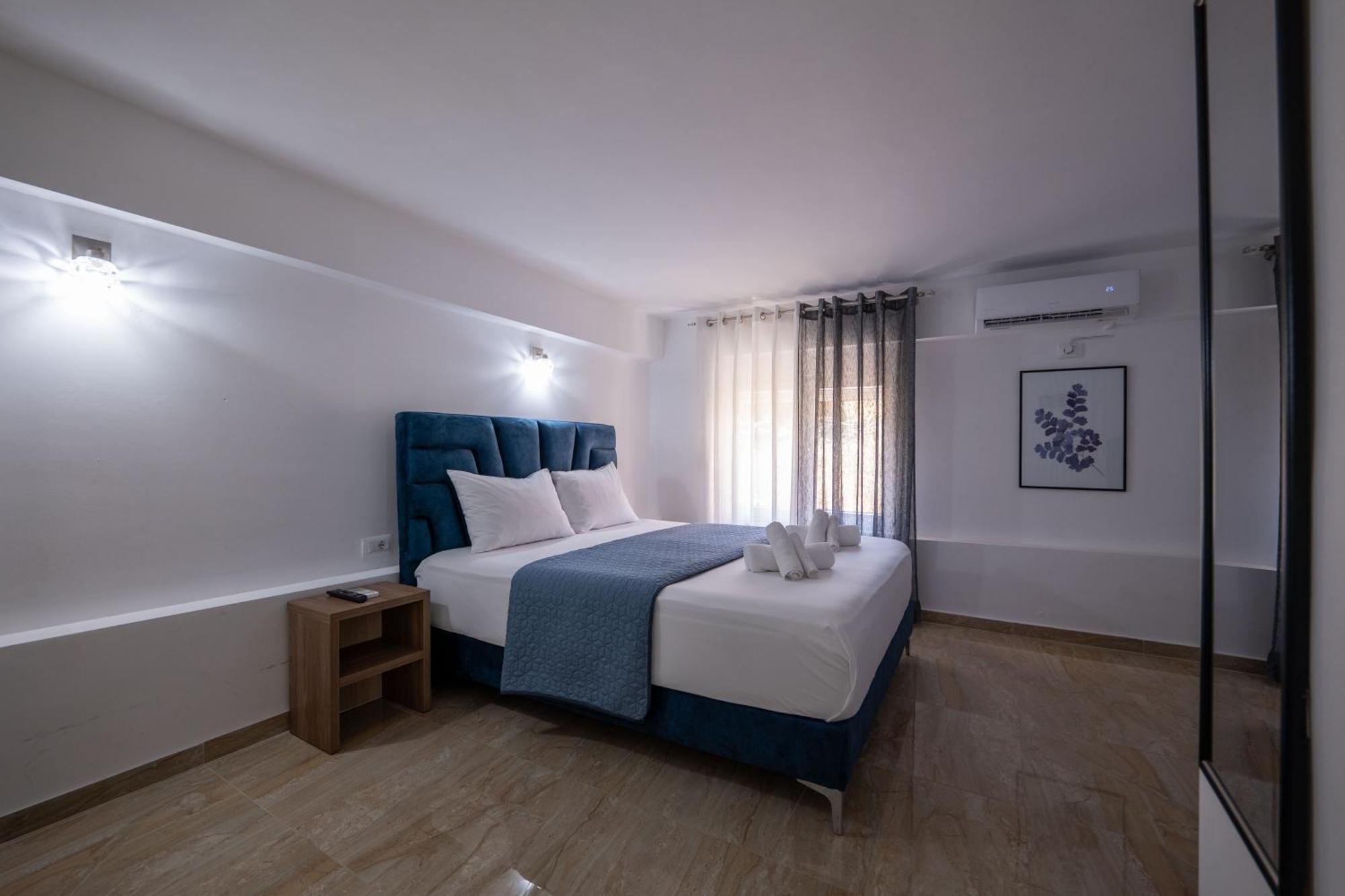 Hotel Elite Sarandë エクステリア 写真